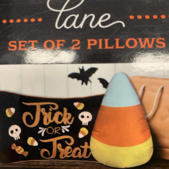 Jack O Lantern Halloween Trick or Treat Candy Corn Home Accent Throw Pillow Set - Picture 11 of 13